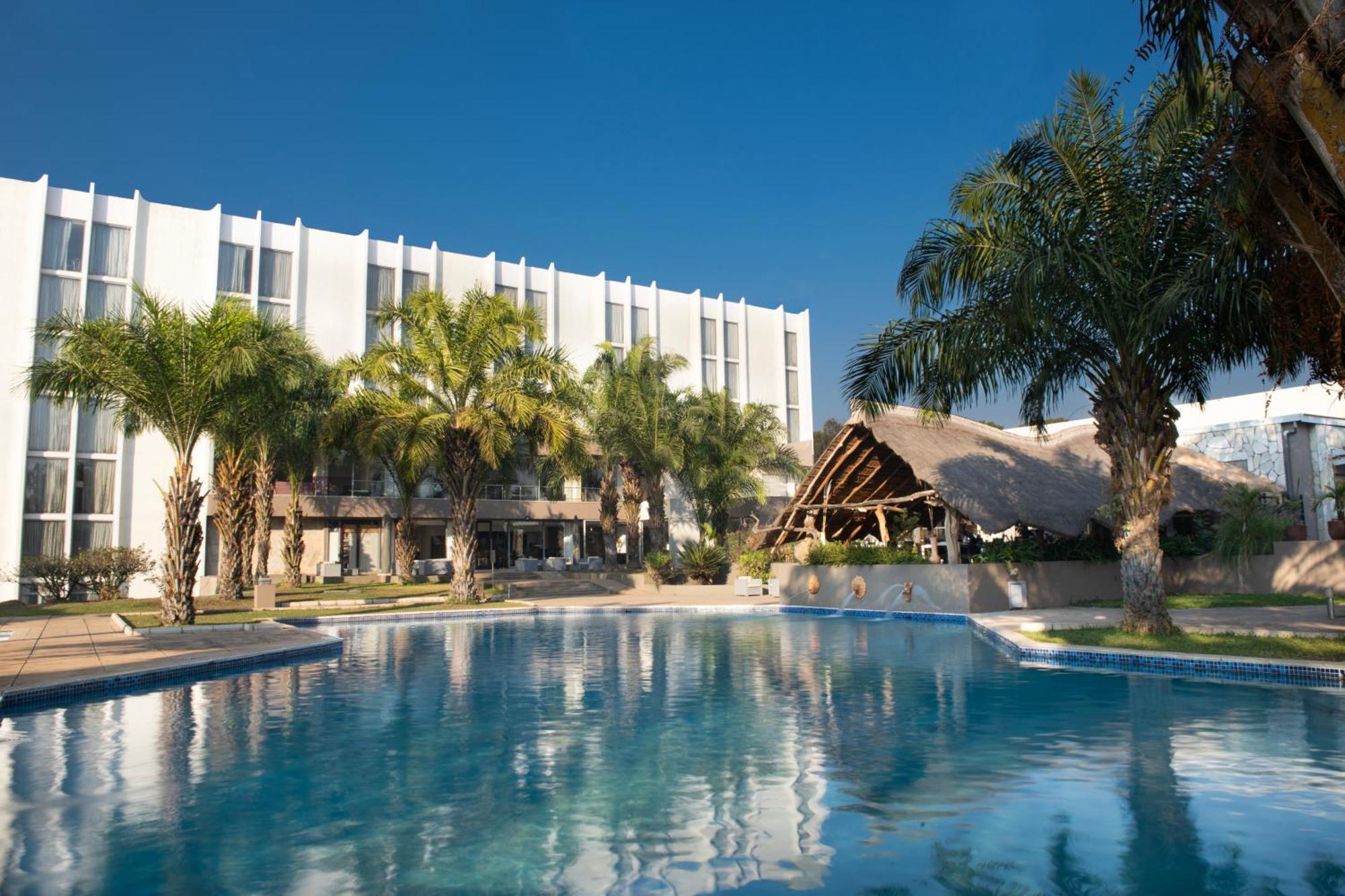 Pullman Lubumbashi Grand Karavia. Hotel Luaran gambar