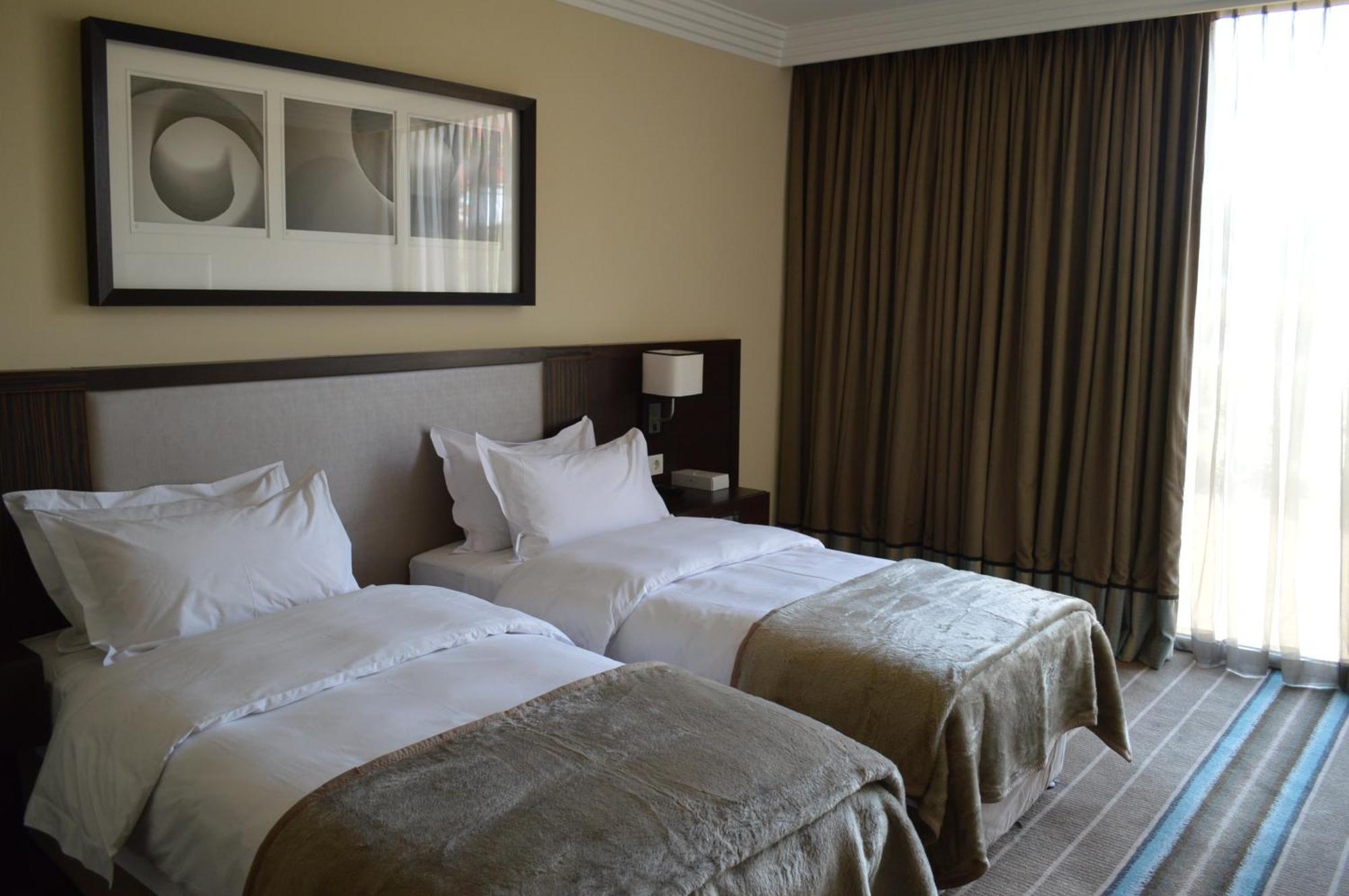 Pullman Lubumbashi Grand Karavia. Hotel Luaran gambar