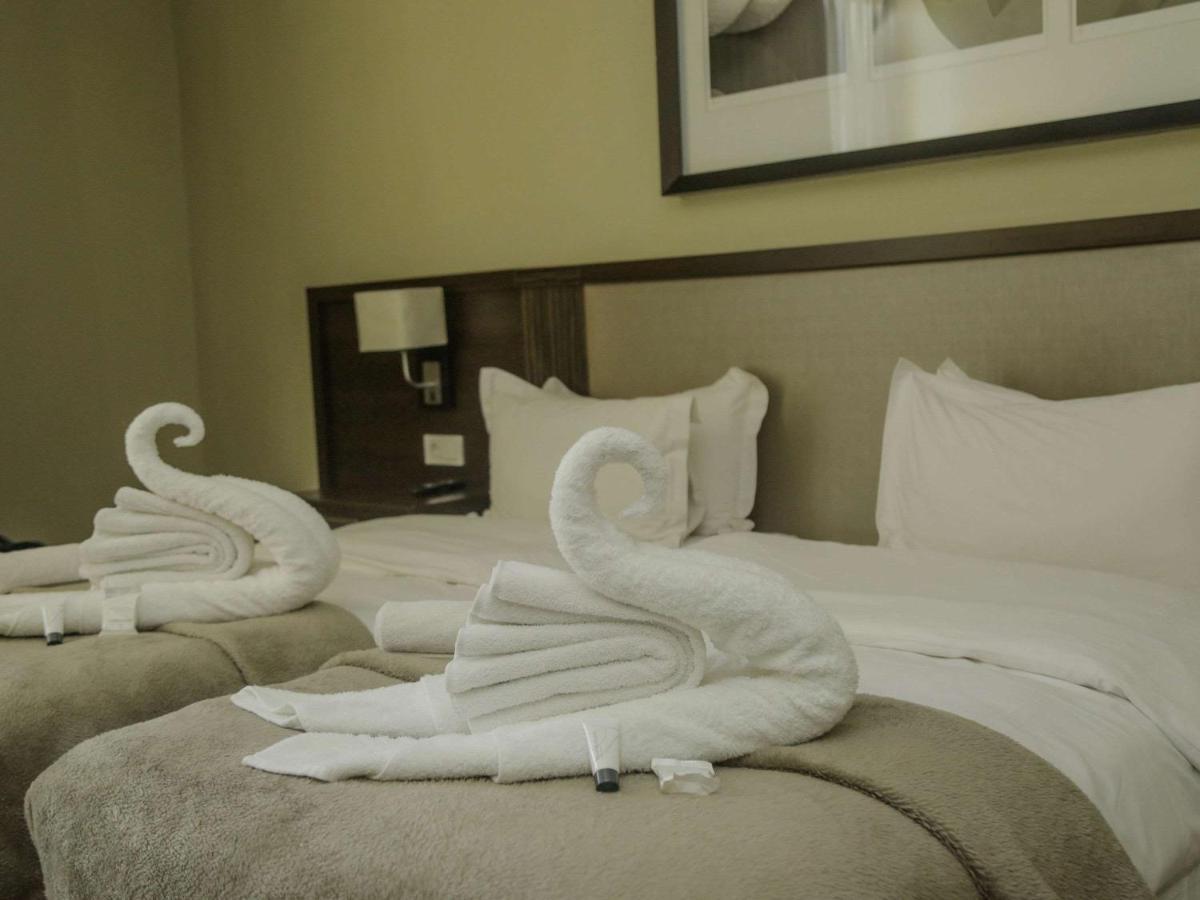 Pullman Lubumbashi Grand Karavia. Hotel Luaran gambar